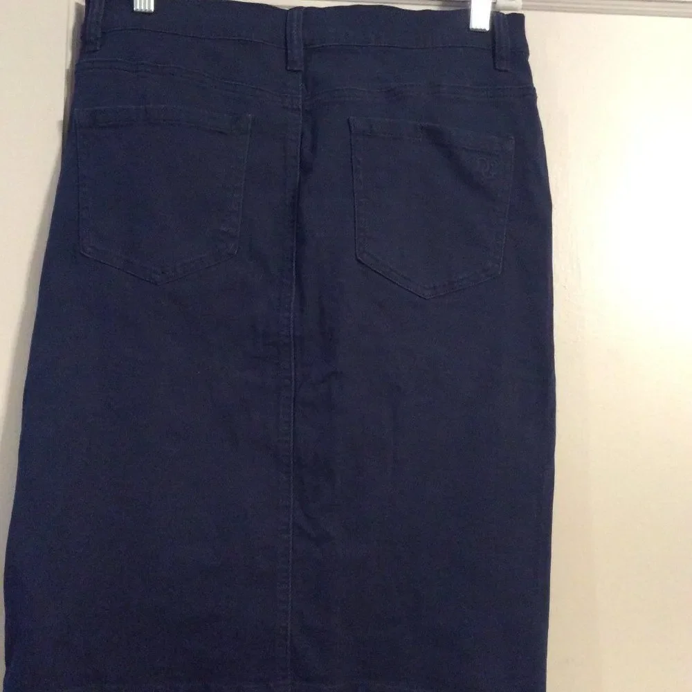 NWT New Cotton blend dark blue snap front skirt Medium M womens